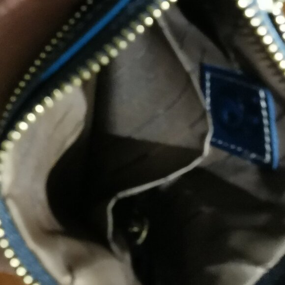 5" x 3 1/2" Teal Blue Leather Card / Coin Purse NWOT #220 - Picture 8 of 11